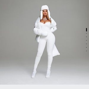 Icy park catsuit NWT